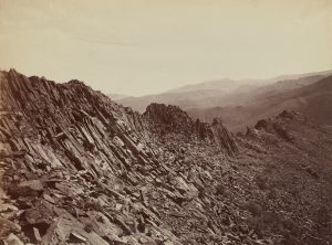 Orinilure Mountains