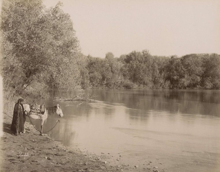 File:Ingur River 01.jpg