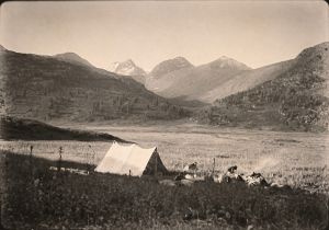 Mazissage Mountains from the Eimbuvère